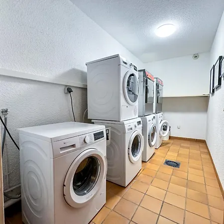 Апартаменты Loft Ideal Parejas En Enveitg